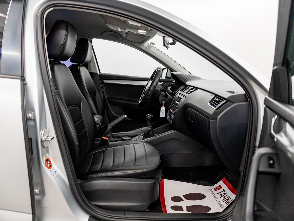 Skoda Octavia 2013 - фото автомобиля