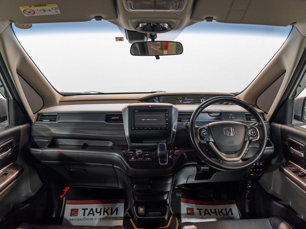 Honda Freed 2017 - фото автомобиля