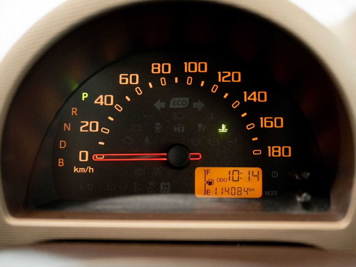 Toyota Passo 2014 - фото автомобиля