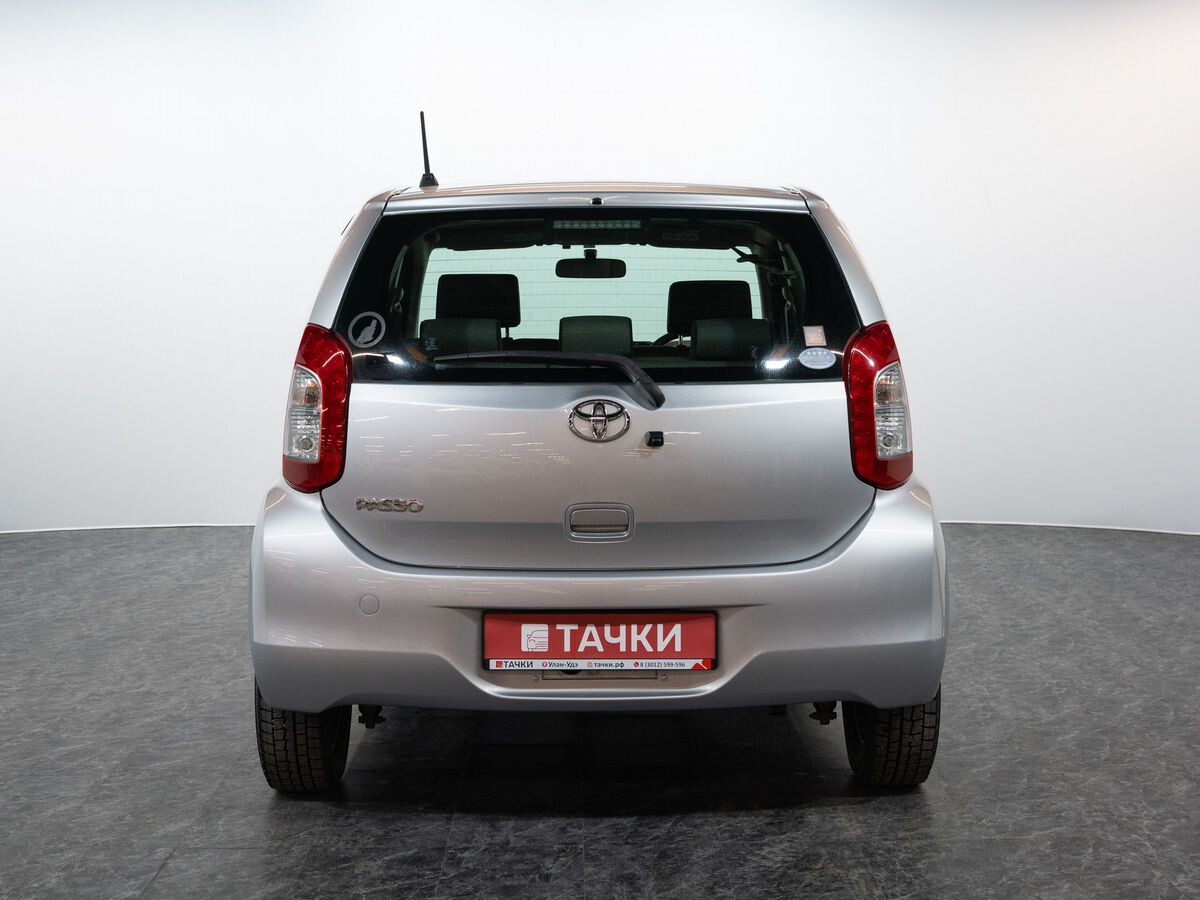 Toyota Passo 2014 - фото автомобиля
