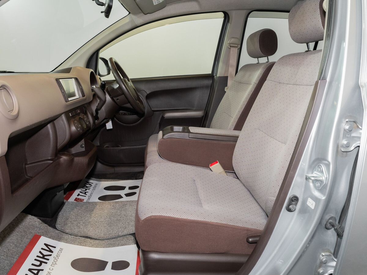 Toyota Passo 2014 - фото автомобиля