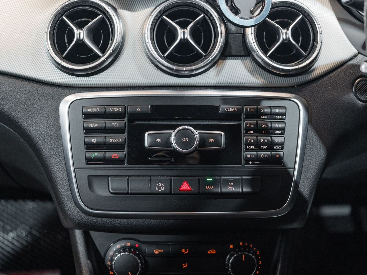 Mercedes-Benz CLA 2013 - фото автомобиля