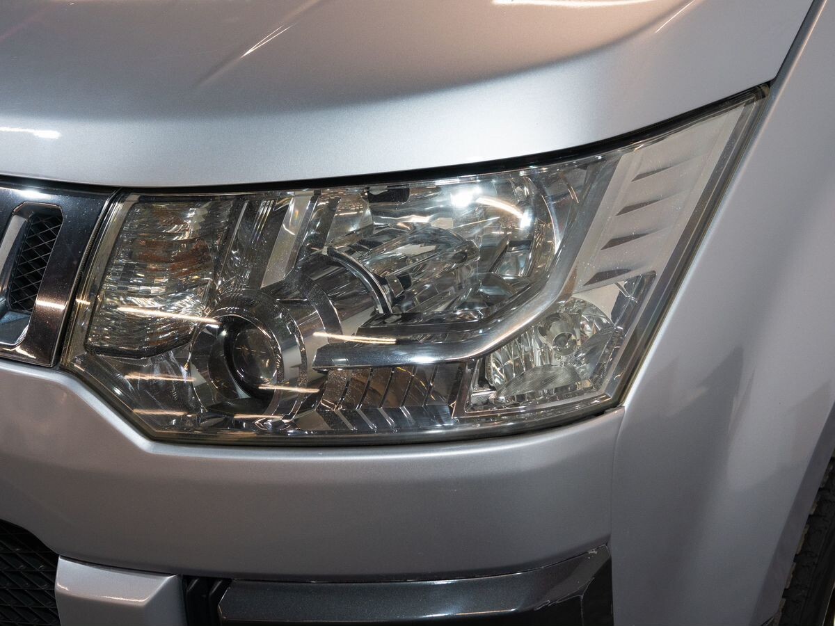 Mitsubishi Delica D:5 2011 - фото автомобиля