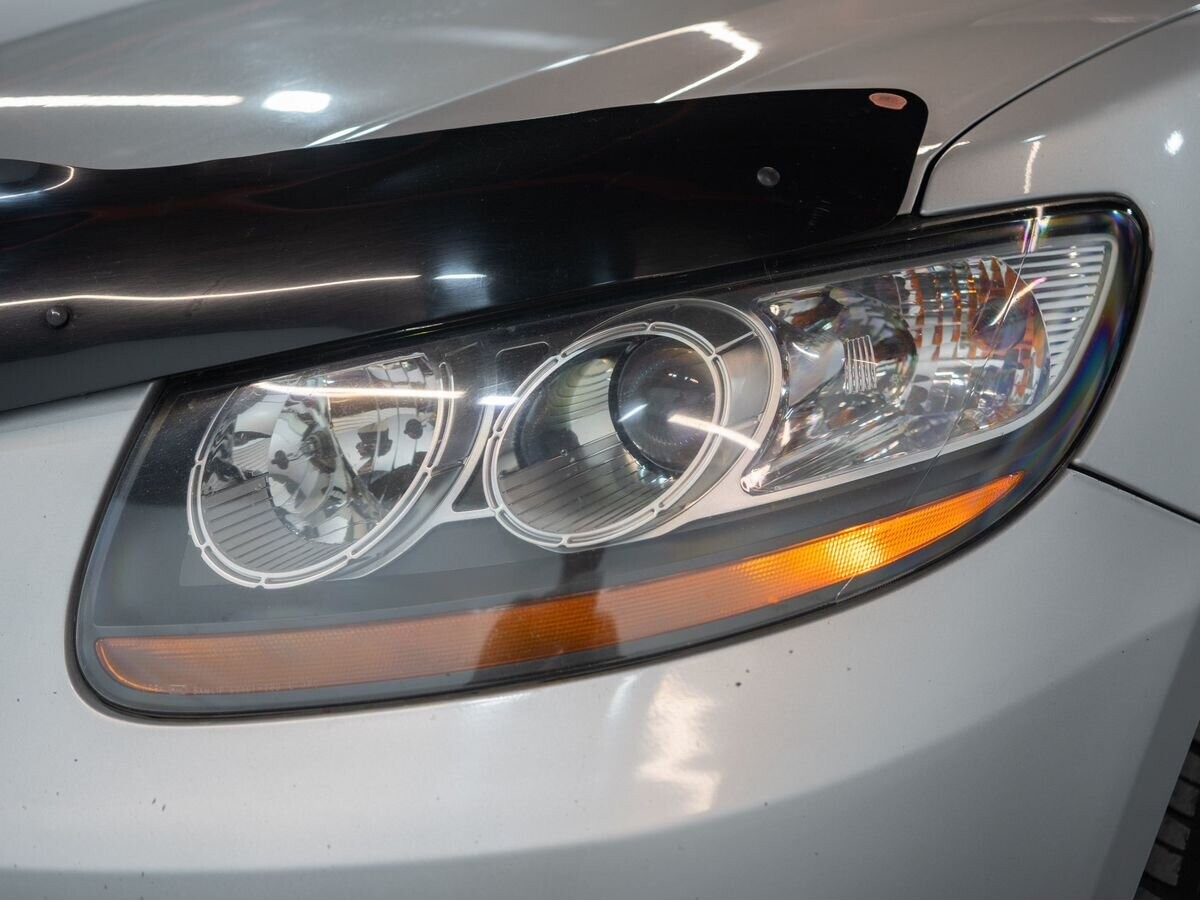 Hyundai Santa Fe 2009 - фото автомобиля