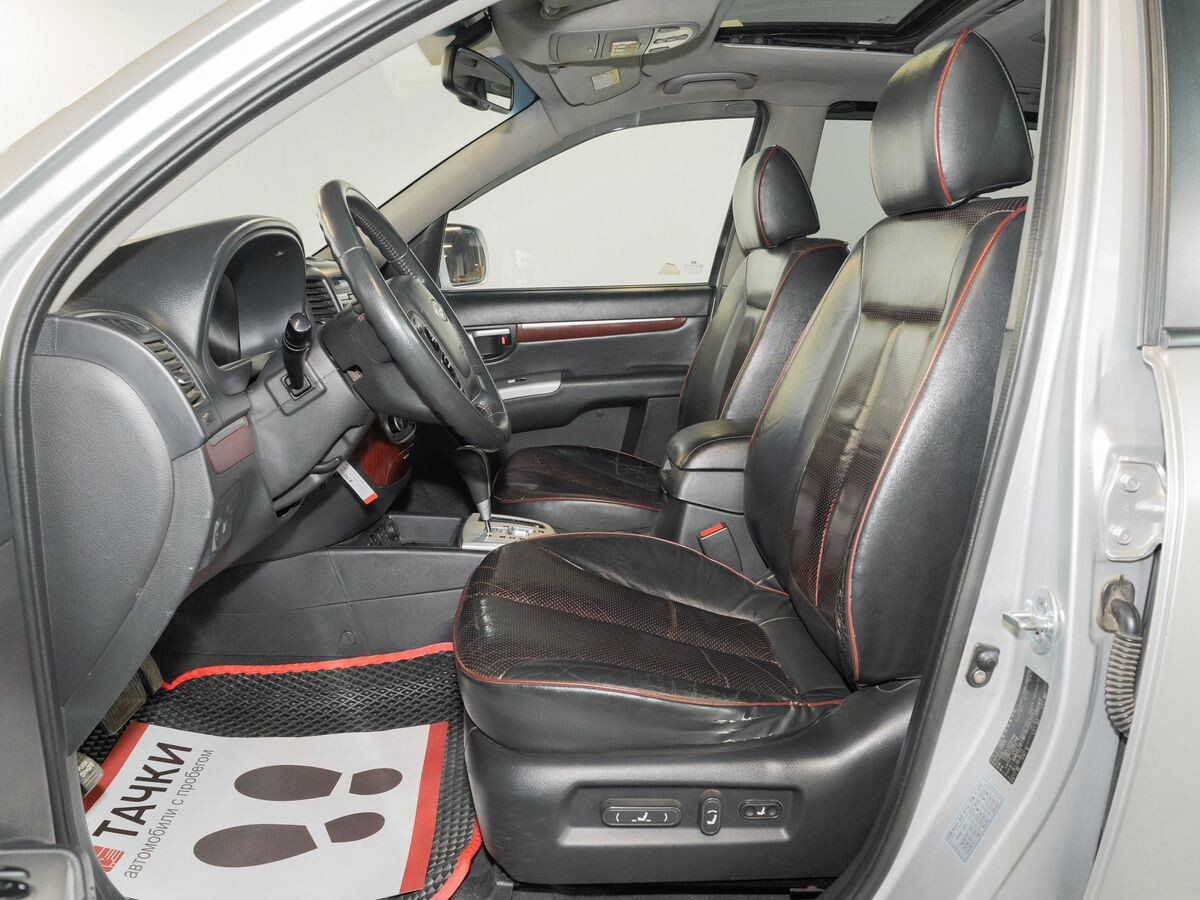 Hyundai Santa Fe 2009 - фото автомобиля