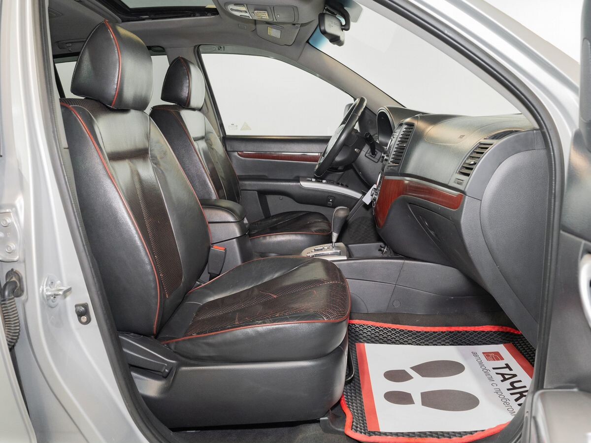 Hyundai Santa Fe 2009 - фото автомобиля