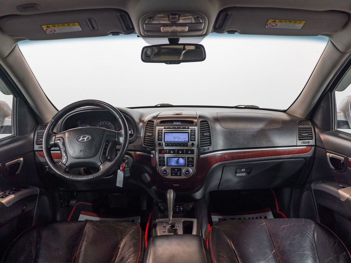 Hyundai Santa Fe 2009 - фото автомобиля