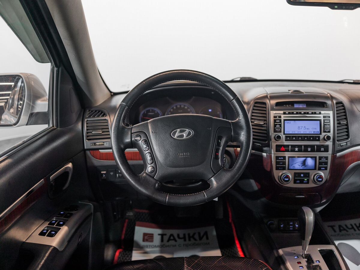 Hyundai Santa Fe 2009 - фото автомобиля