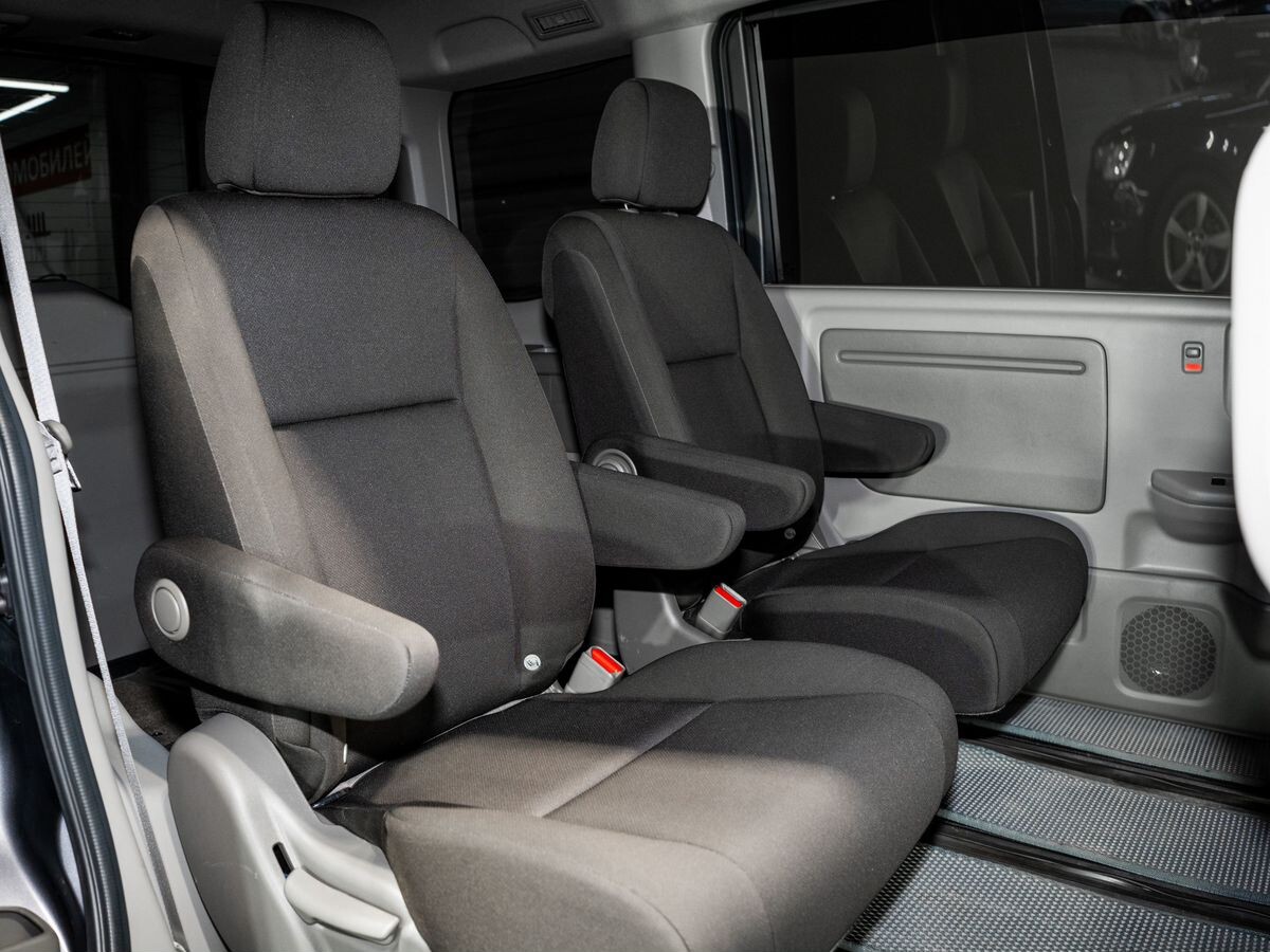 Honda Stepwgn 2018 - фото автомобиля