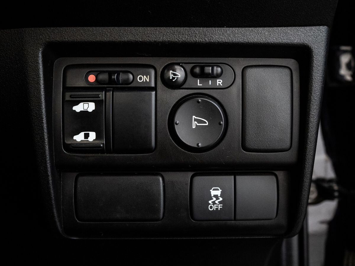 Honda Freed 2014 - фото автомобиля