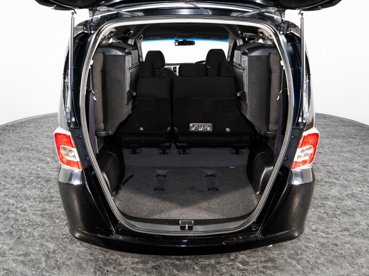 Honda Freed 2014 - фото автомобиля