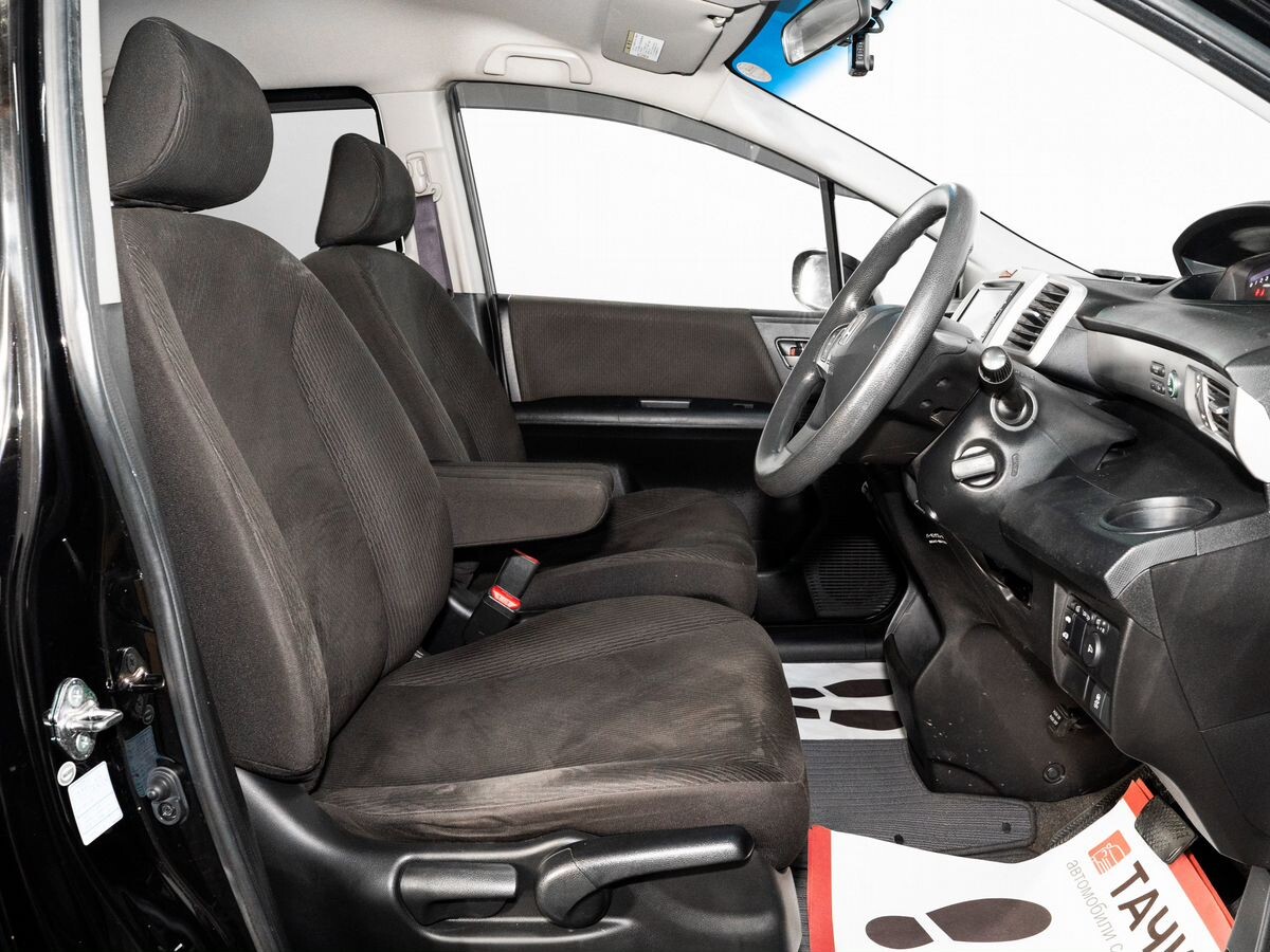 Honda Freed 2014 - фото автомобиля