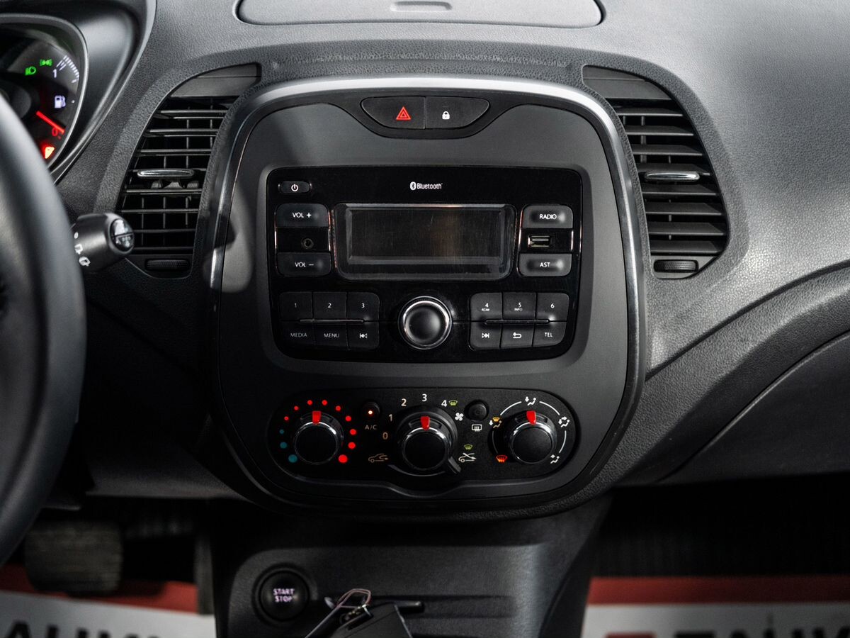 Renault Kaptur 2018 - фото автомобиля