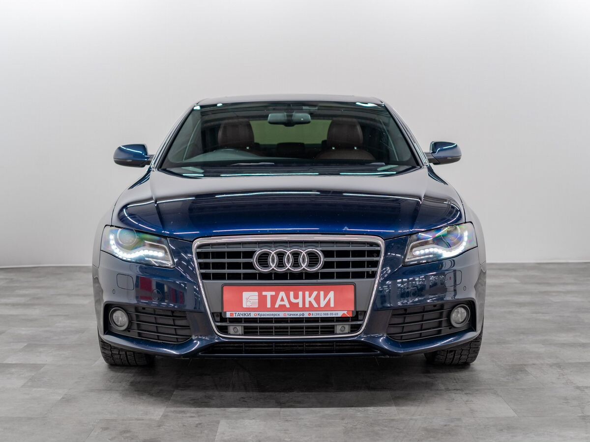 Audi A4 2010 - фото автомобиля