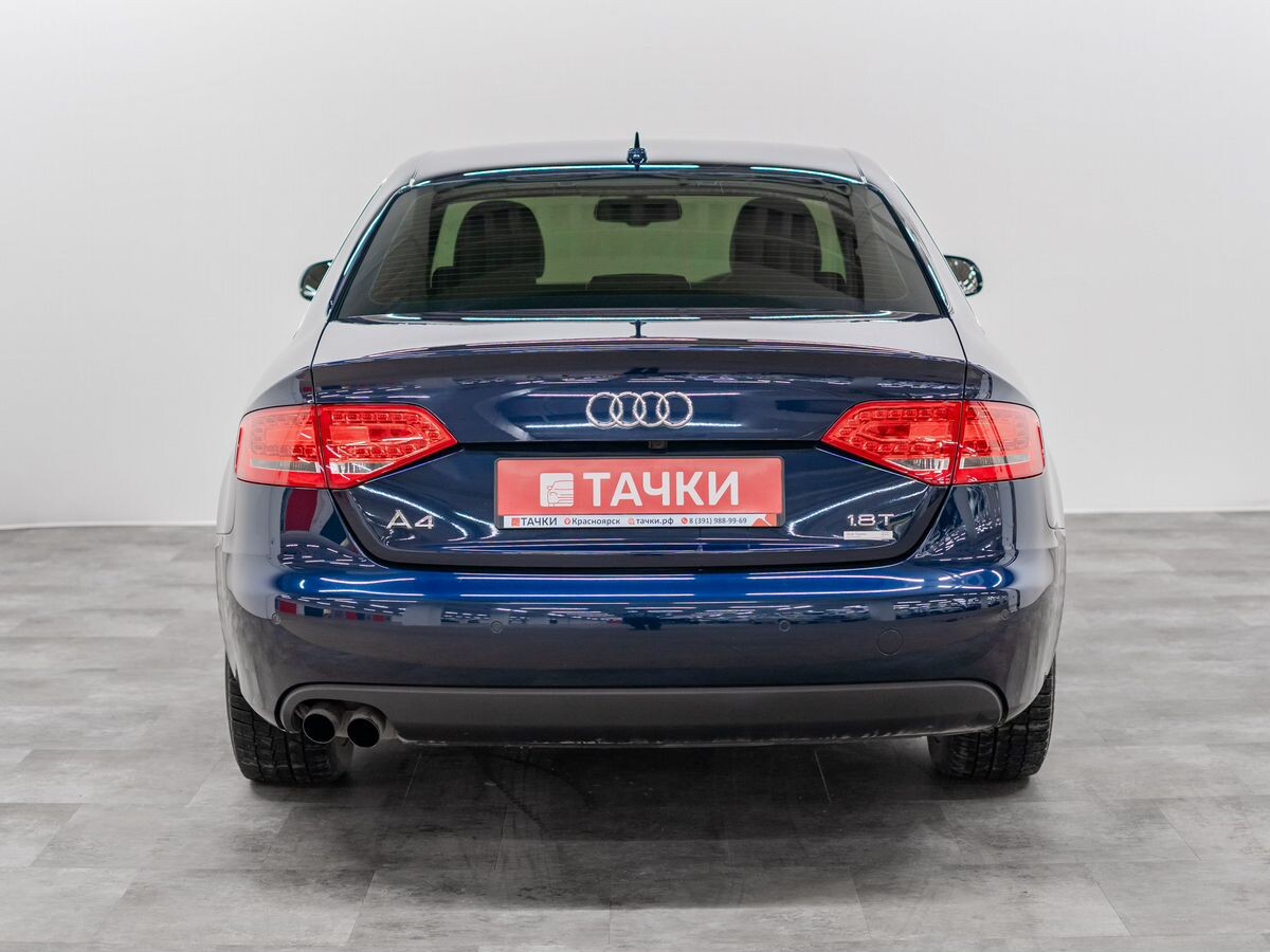 Audi A4 2010 - фото автомобиля