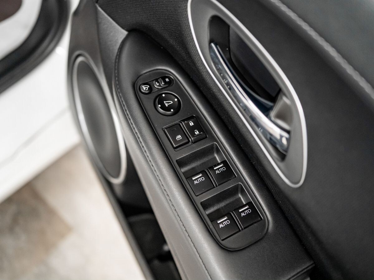 Honda Vezel 2018 - фото автомобиля