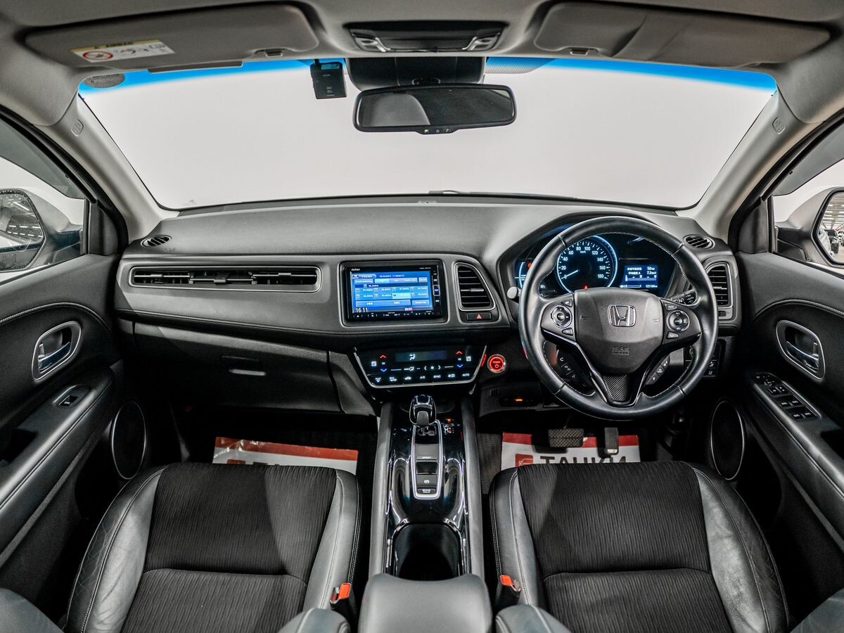 Honda Vezel 2018 - фото автомобиля