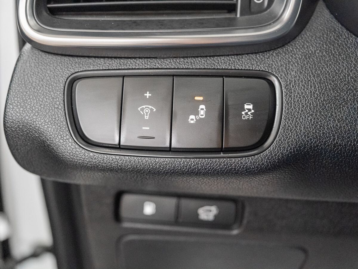 Kia Sorento 2018 - фото автомобиля