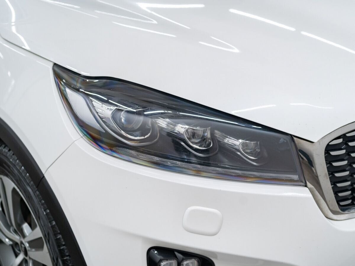 Kia Sorento 2018 - фото автомобиля