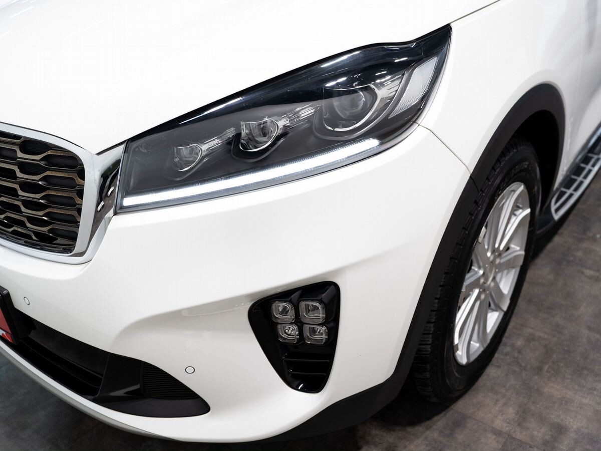 Kia Sorento 2019 - фото автомобиля