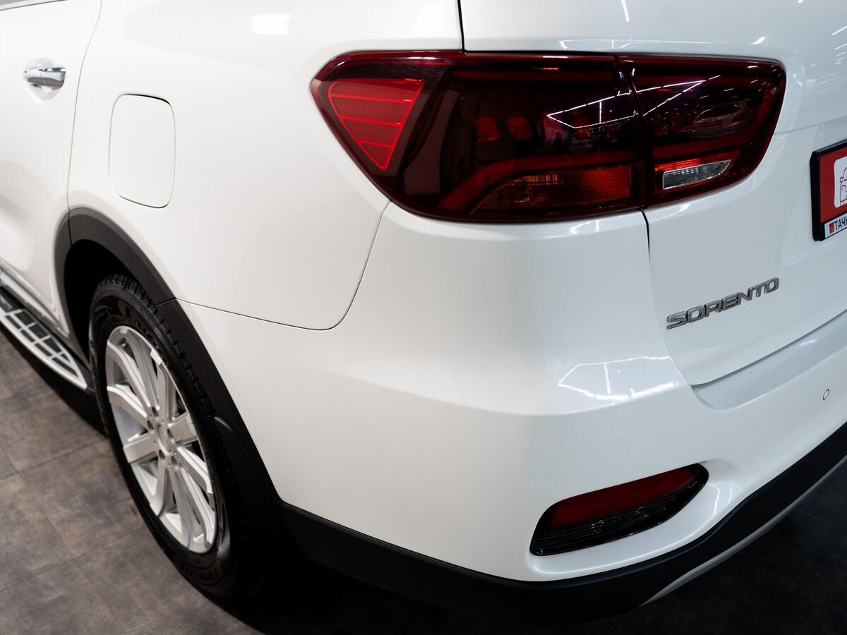 Kia Sorento 2019 - фото автомобиля