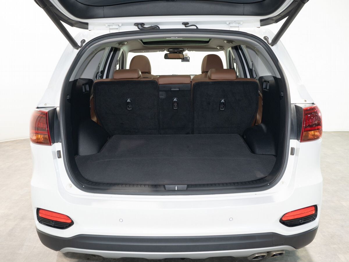Kia Sorento 2019 - фото автомобиля