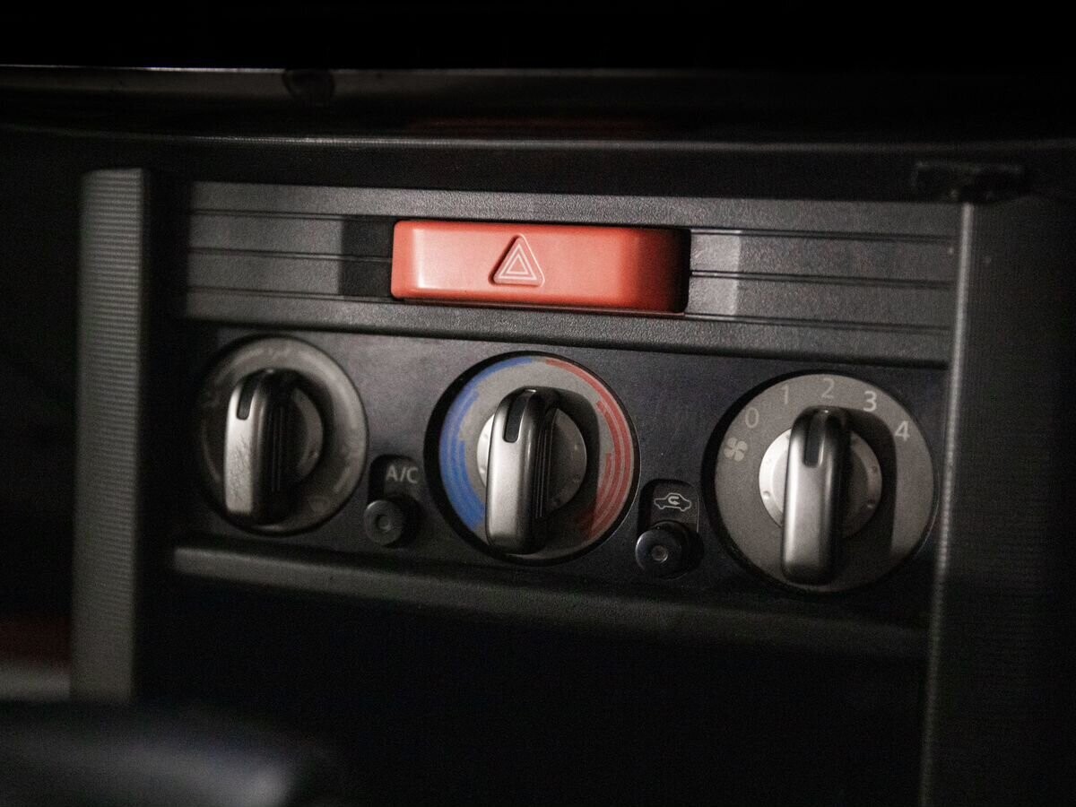 Nissan X-Trail 2001 - фото автомобиля