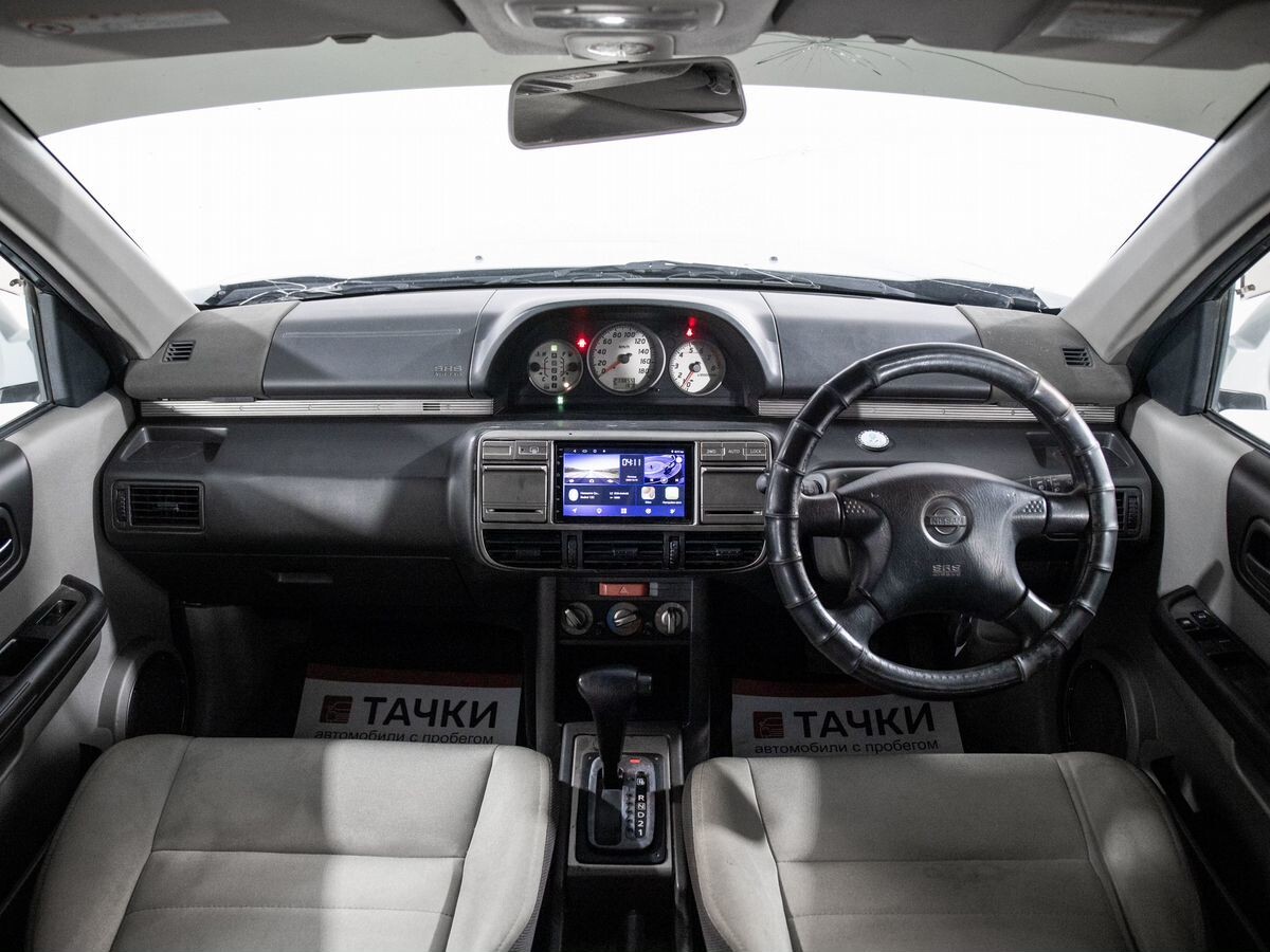 Nissan X-Trail 2001 - фото автомобиля