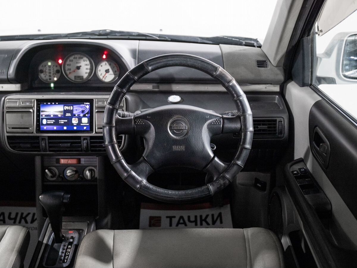 Nissan X-Trail 2001 - фото автомобиля