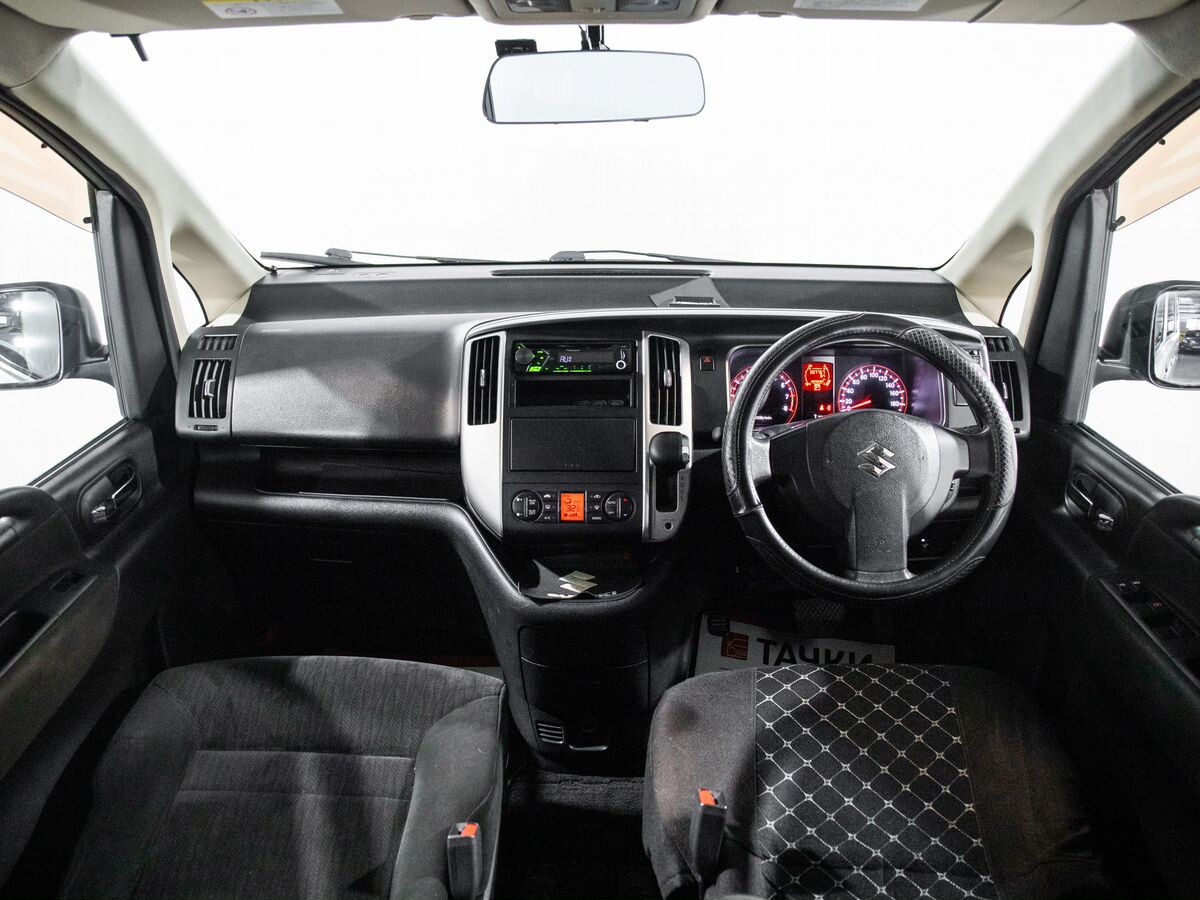 Suzuki Landy 2008 - фото автомобиля