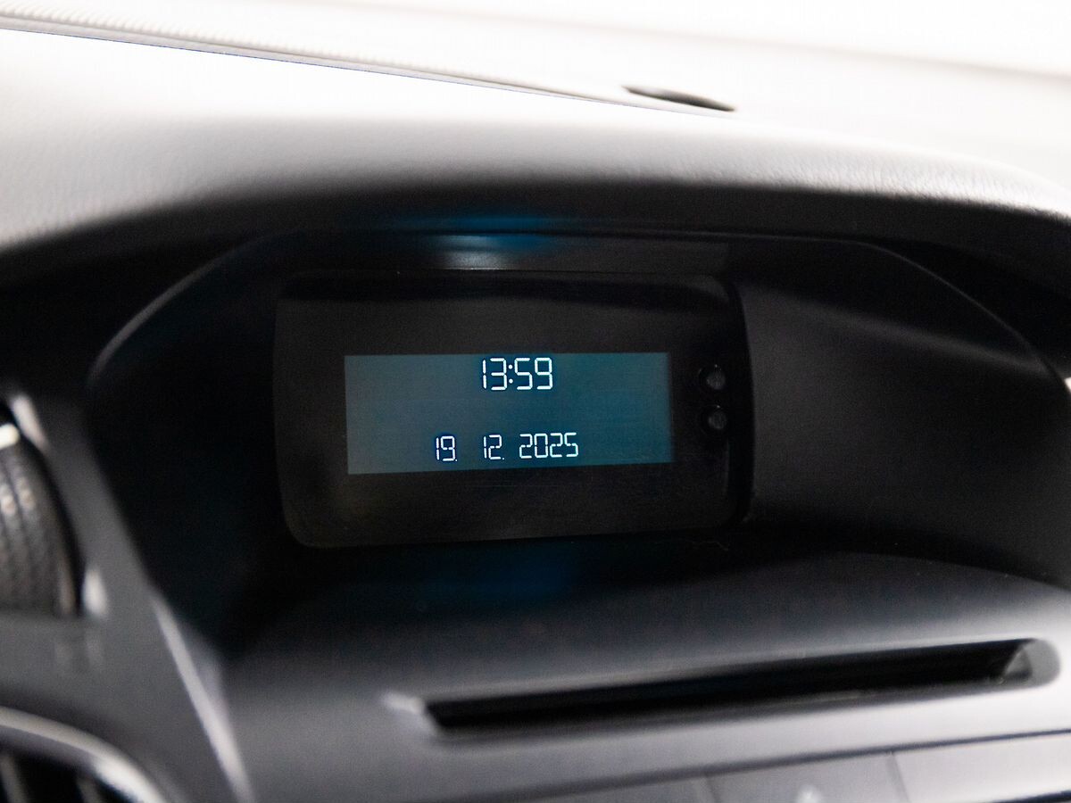 Ford Focus 2015 - фото автомобиля