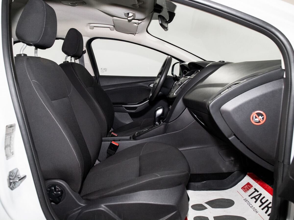 Ford Focus 2015 - фото автомобиля