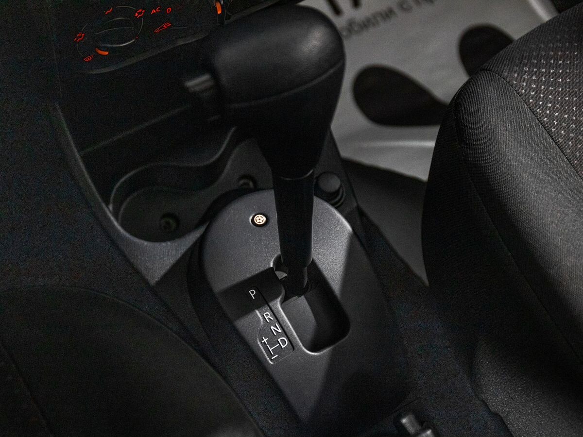 Nissan Almera 2014 - фото автомобиля