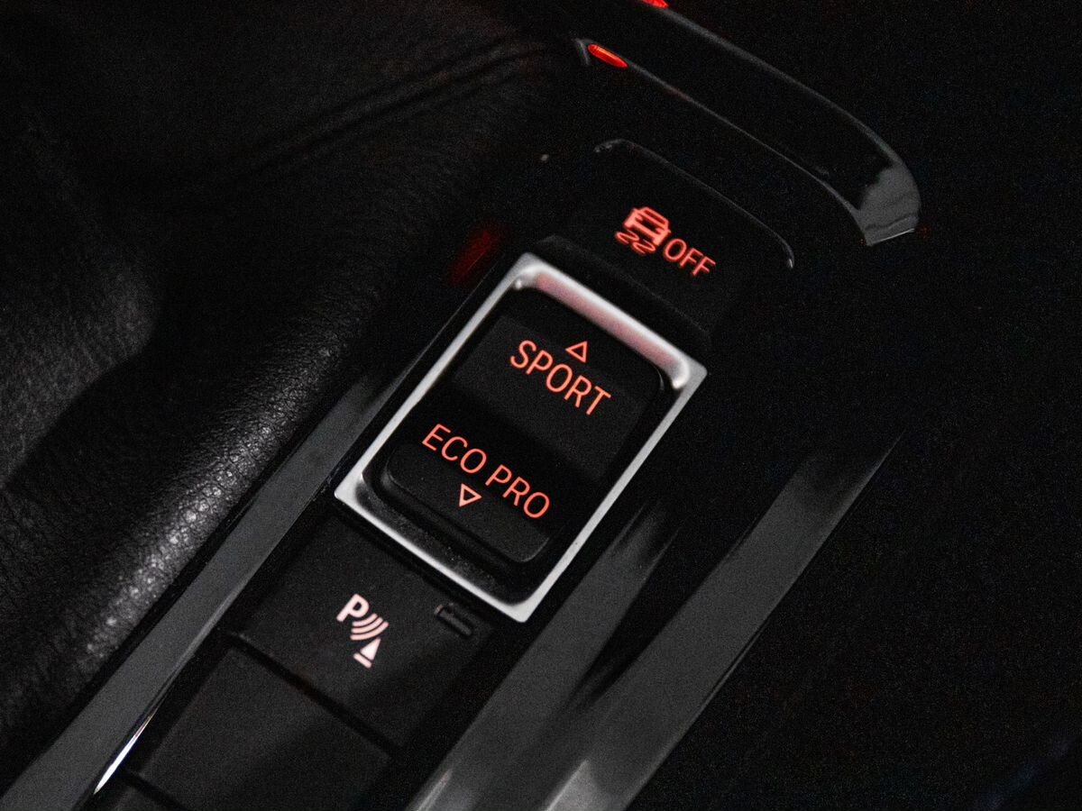 BMW X1 2019 - фото автомобиля