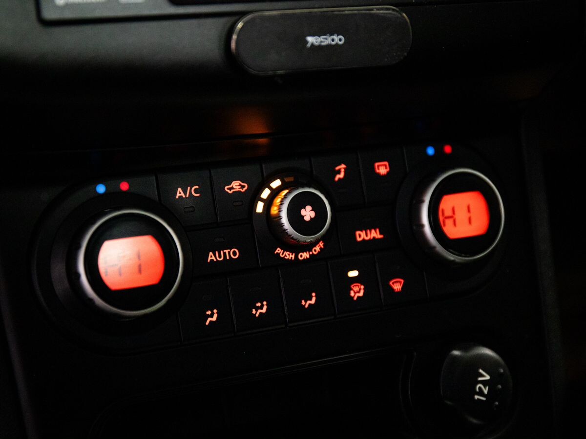 Nissan Qashqai+2 2010 - фото автомобиля