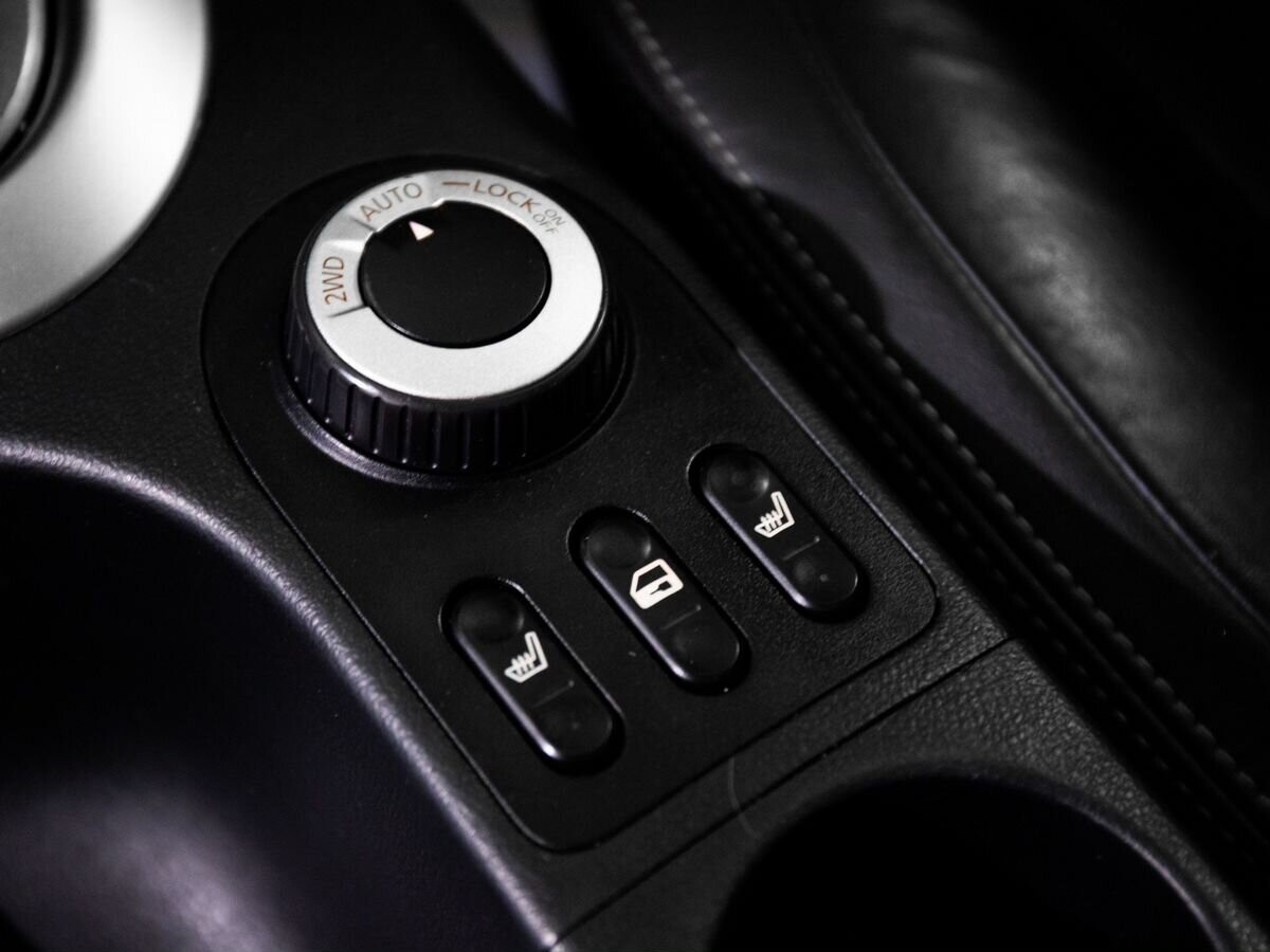 Nissan Qashqai+2 2010 - фото автомобиля