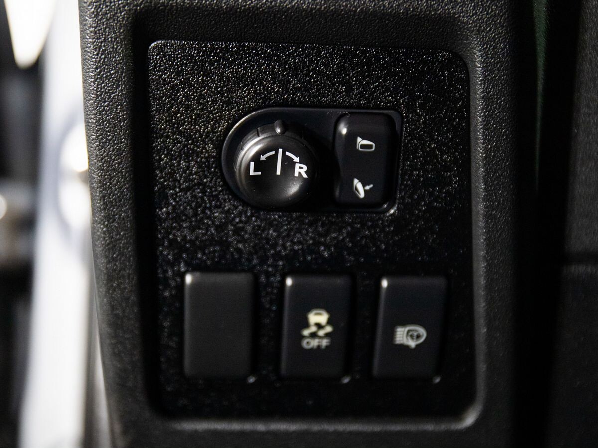 Nissan Qashqai+2 2010 - фото автомобиля