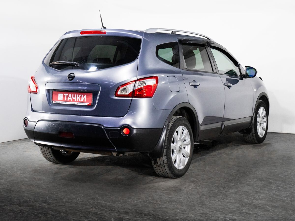Nissan Qashqai+2 2010 - фото автомобиля