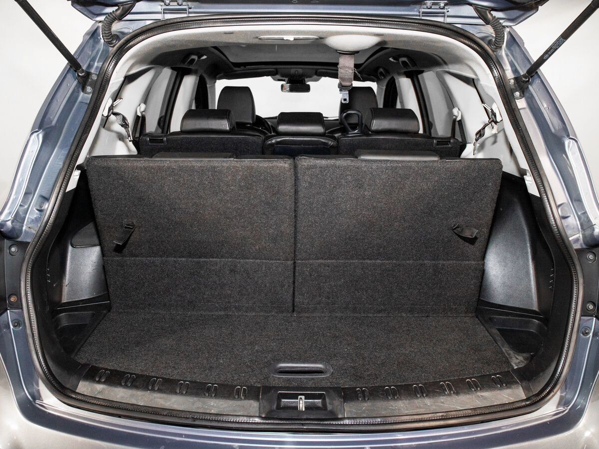 Nissan Qashqai+2 2010 - фото автомобиля