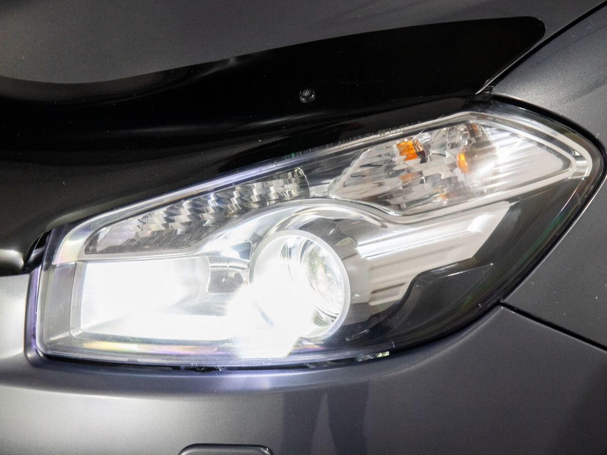 Nissan Qashqai+2 2010 - фото автомобиля