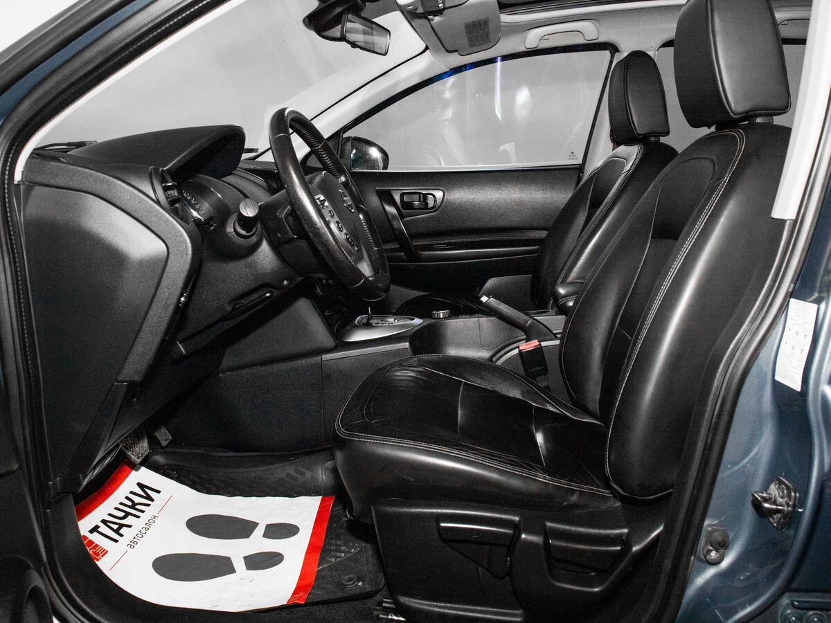 Nissan Qashqai+2 2010 - фото автомобиля