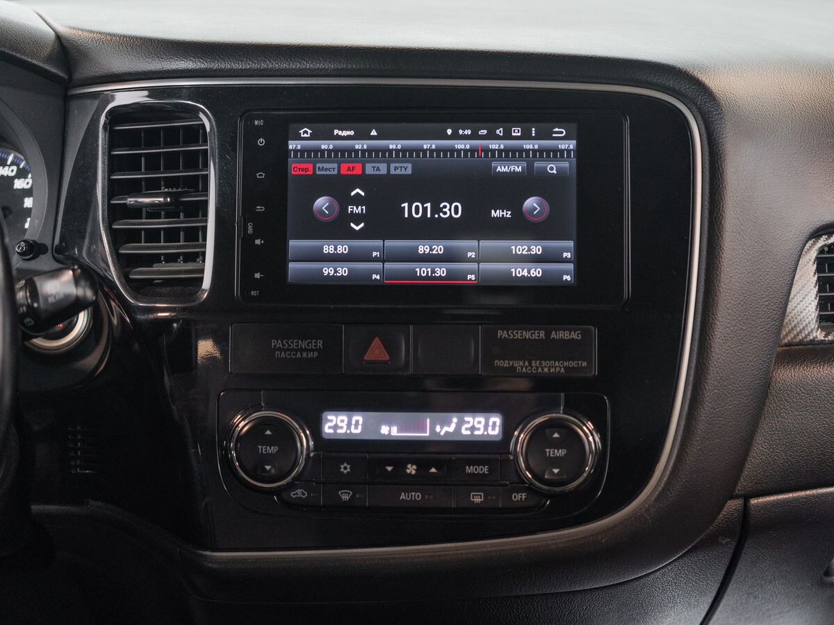 Mitsubishi Outlander 2012 - фото автомобиля