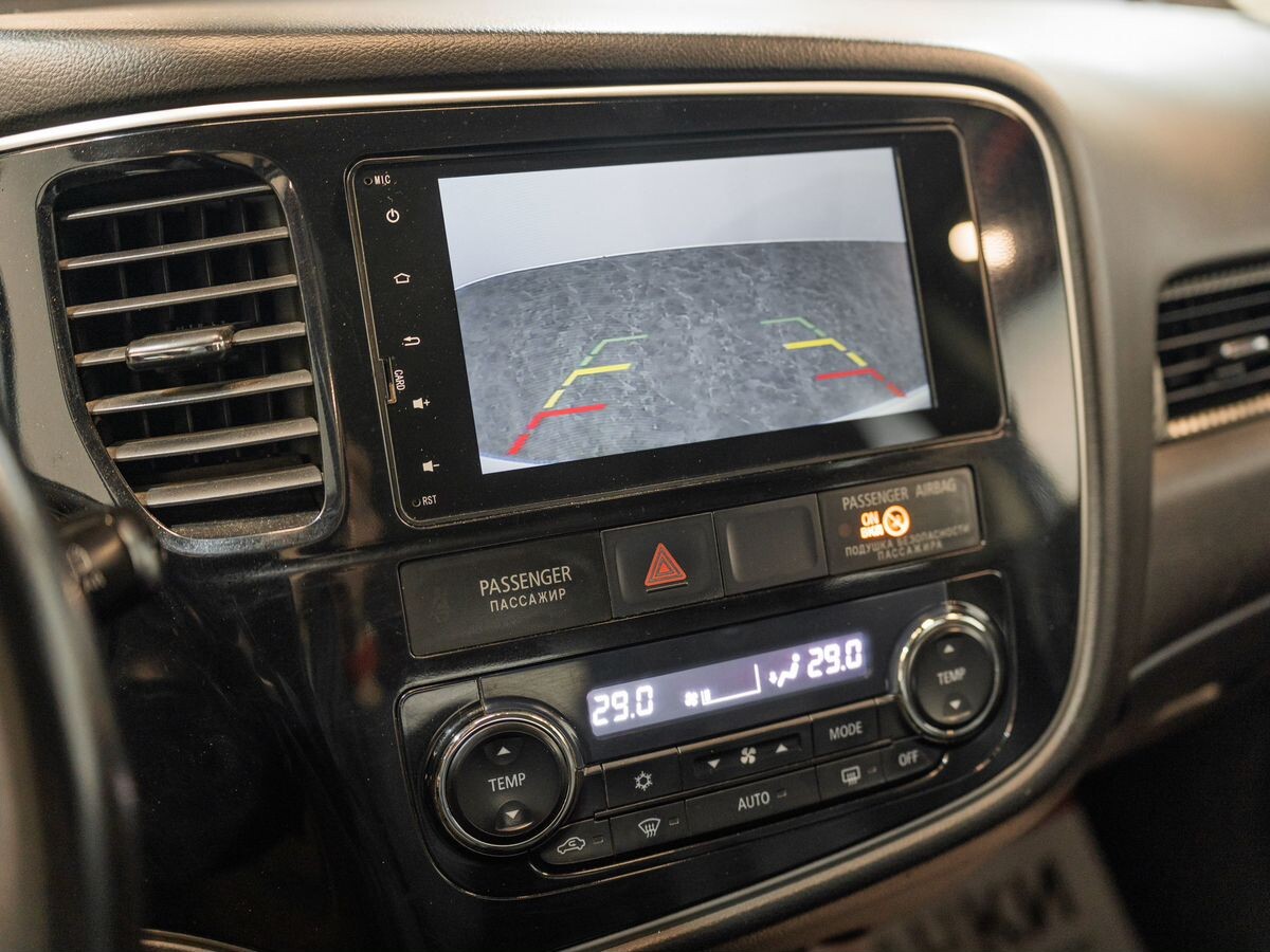 Mitsubishi Outlander 2012 - фото автомобиля