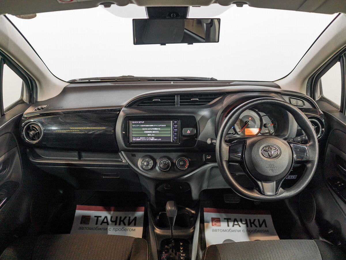 Toyota Vitz 2019 - фото автомобиля