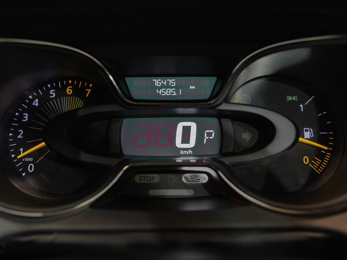 Renault Captur 2014 - фото автомобиля