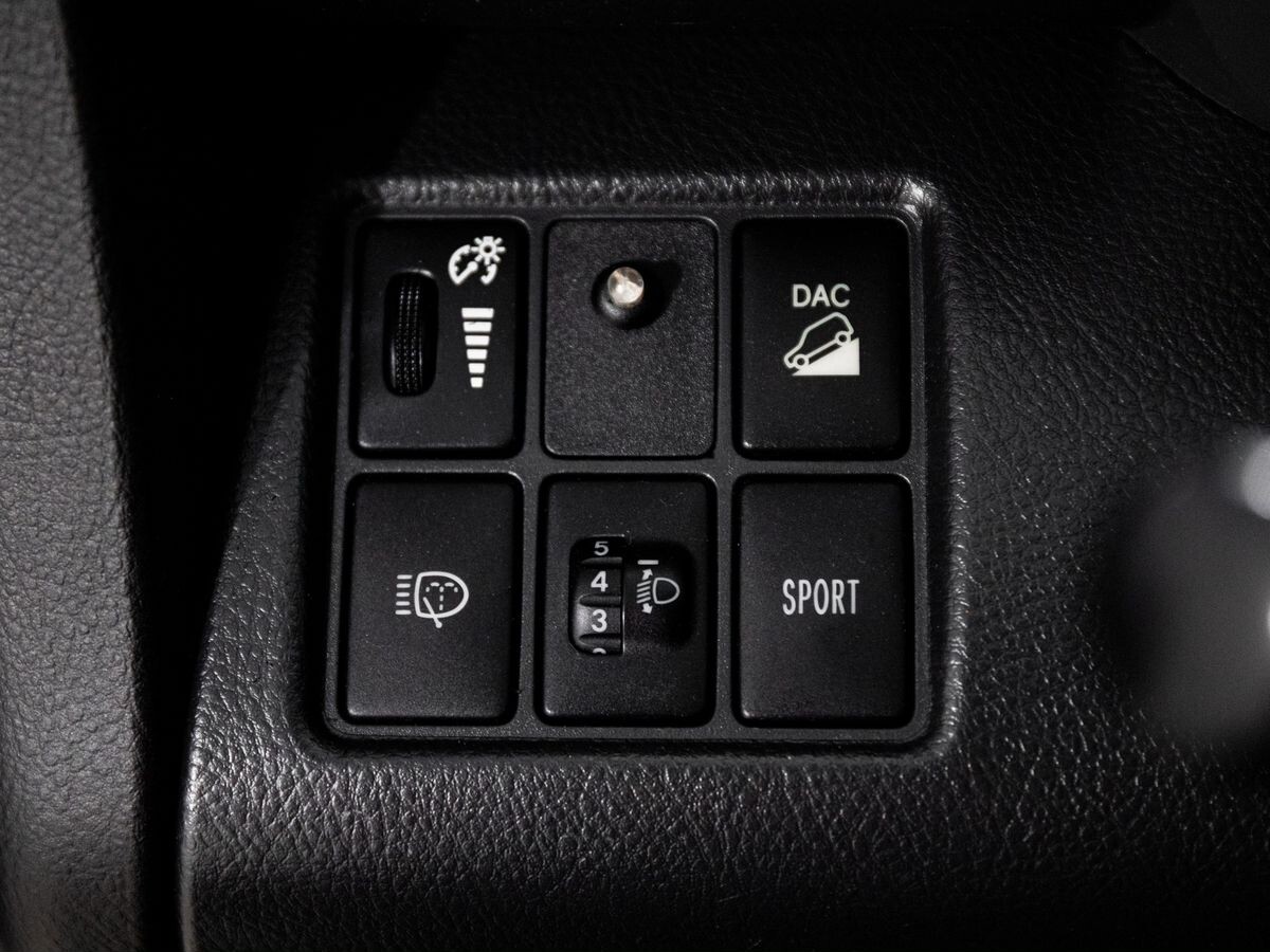 Toyota RAV4 2011 - фото автомобиля