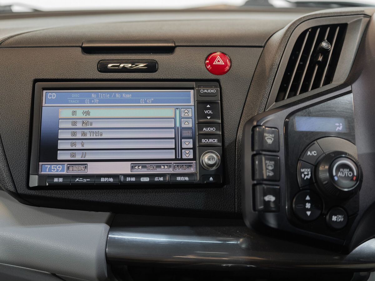 Honda CR-Z 2010 - фото автомобиля