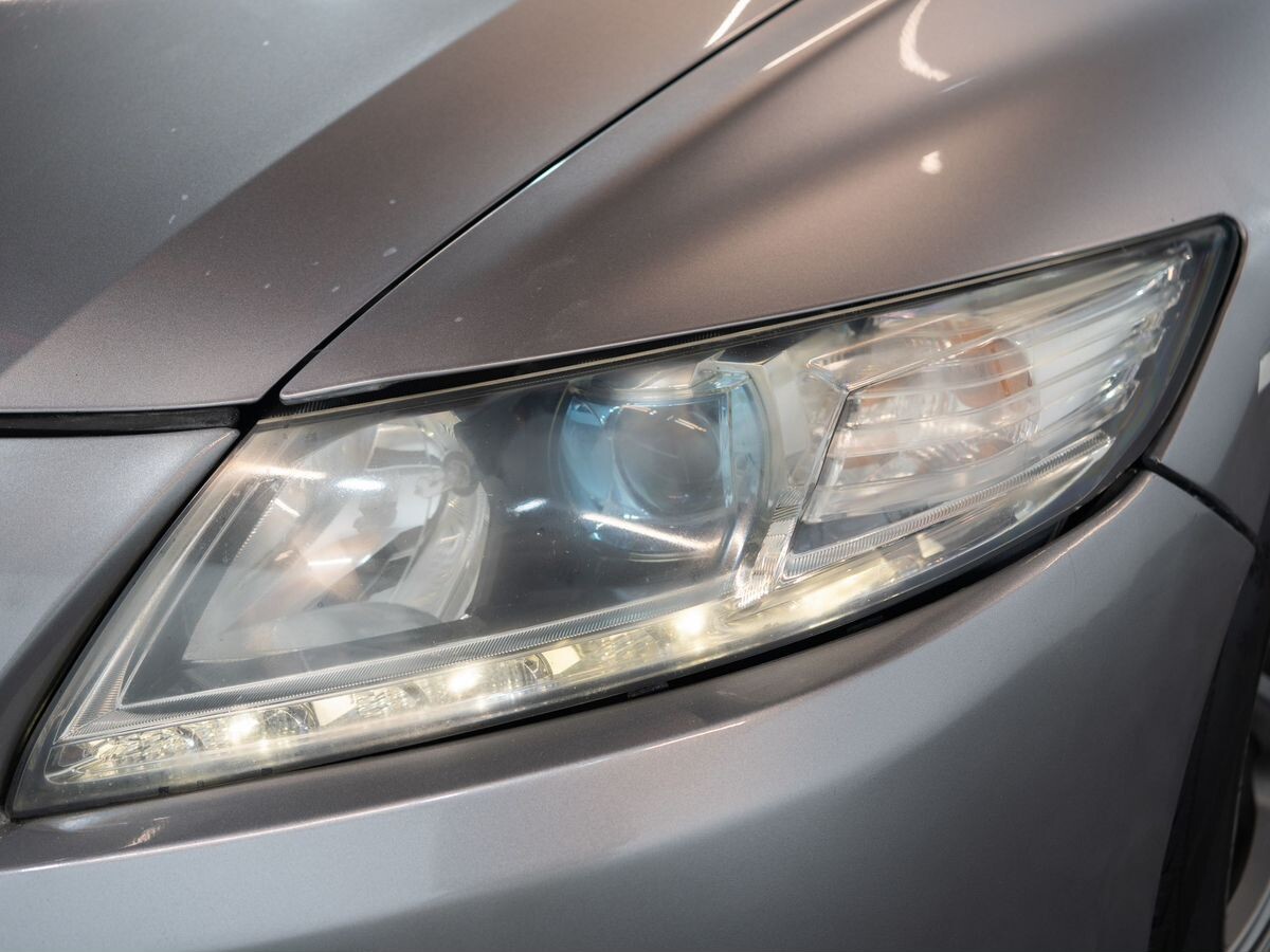 Honda CR-Z 2010 - фото автомобиля