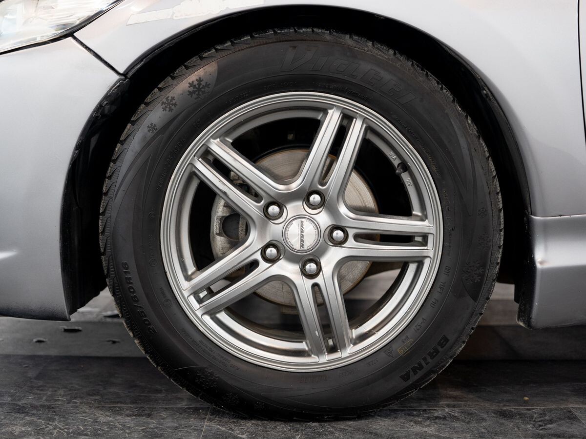 Honda CR-Z 2010 - фото автомобиля