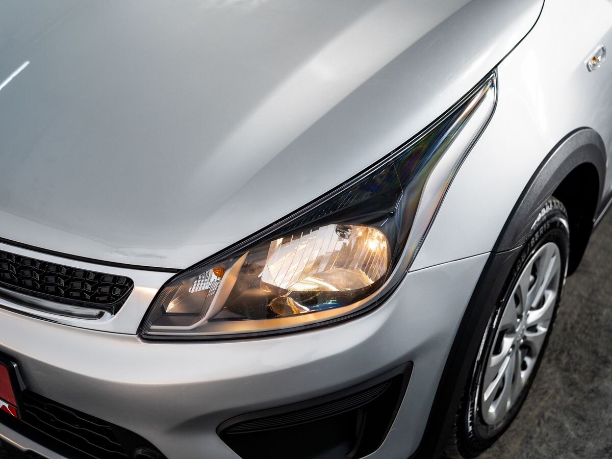 Kia Rio 2019 - фото автомобиля